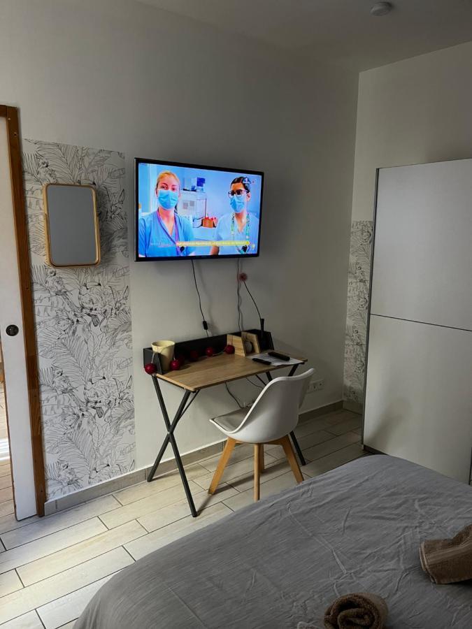 Joli Appartement Hypercentre T2, Classe Meuble De Tourisme 3 Avec Parking Gratuit ベジエ エクステリア 写真