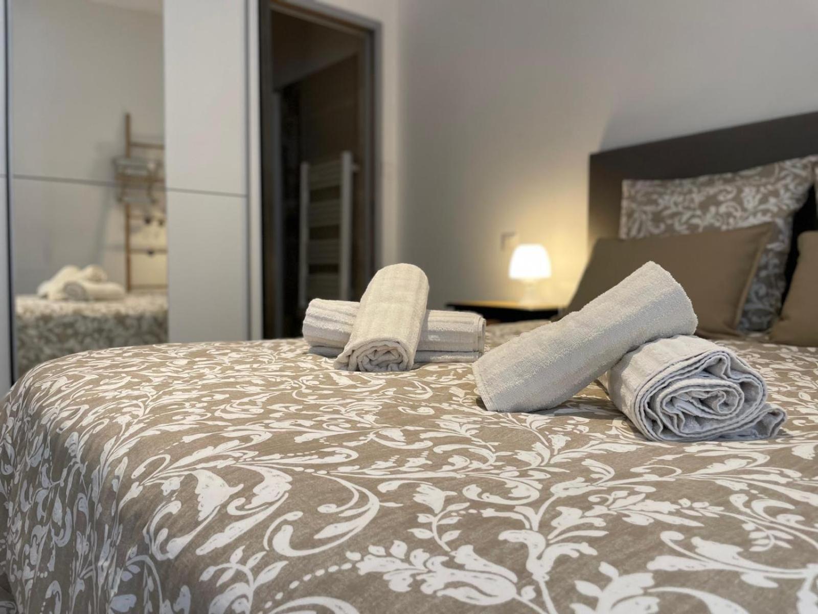 Joli Appartement Hypercentre T2, Classe Meuble De Tourisme 3 Avec Parking Gratuit ベジエ エクステリア 写真